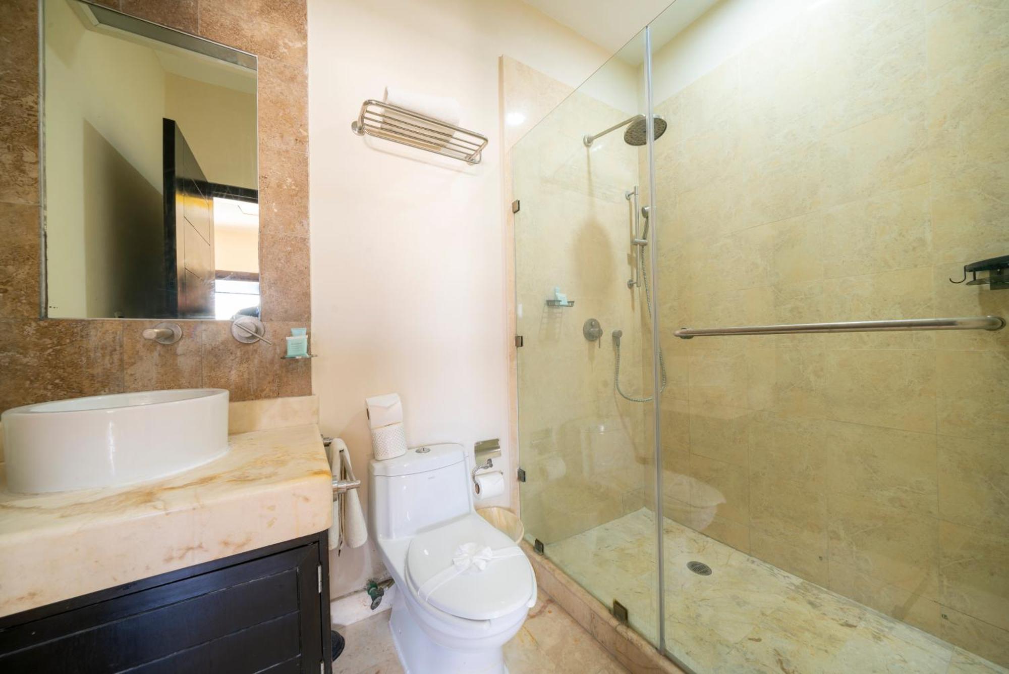 Beachfront 1 Bedroom Condo - El Faro, Surf 407 ปลายาเดลการ์เมน ภายนอก รูปภาพ